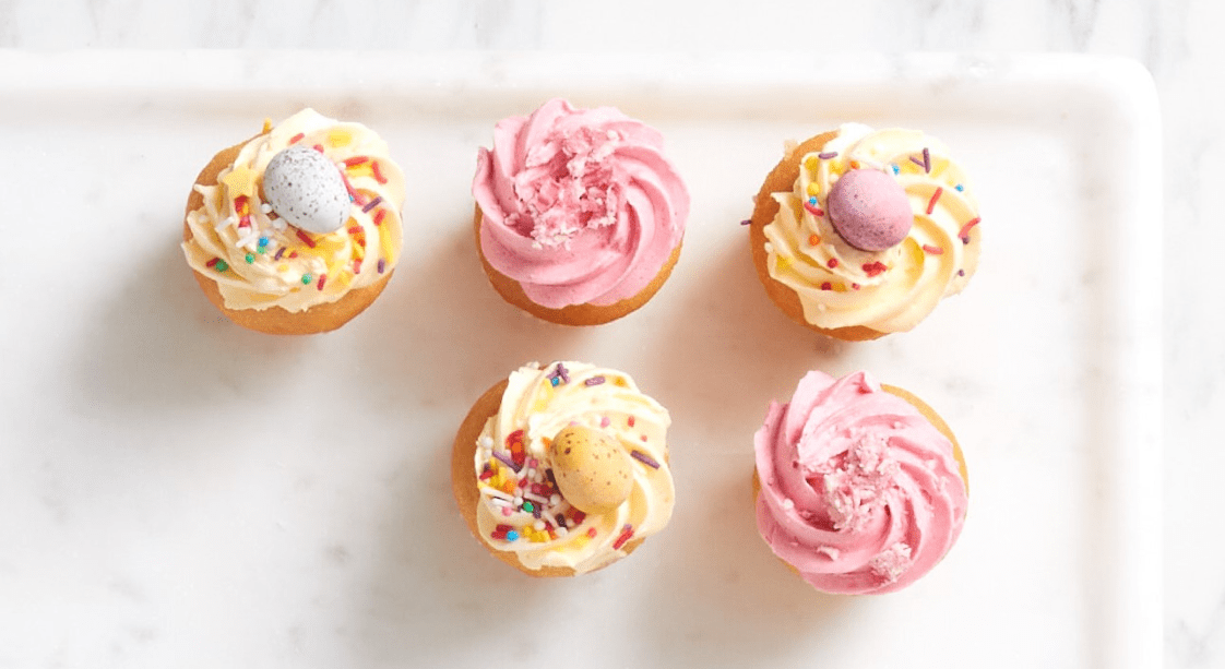 Easter Cupcakes with Vanilla Icing