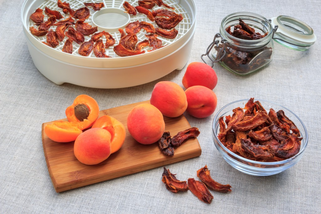 Top 8 Dehydrated Fruits and Vegetables apricots