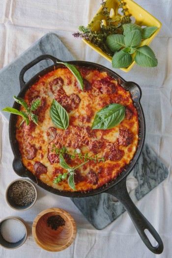 cast-iron-deep-dish-pizza-with-sausage